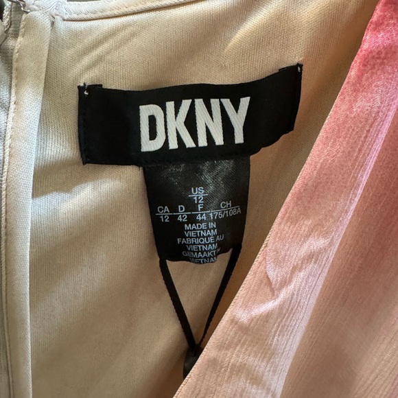 DKNY dress - size 12 - Picture 5 of 7